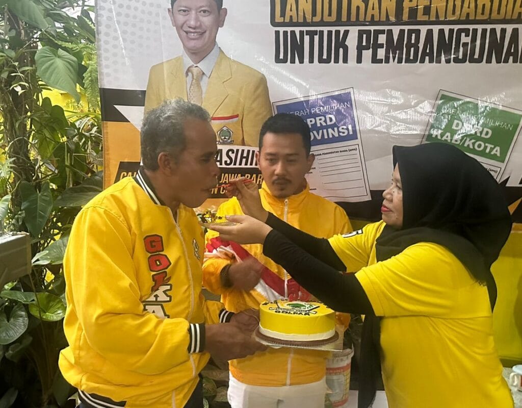 Peringati HUT Golkar ke-59 Bersama Warga, Relawan Teh Metty Peduli Gelar Doa Bersama