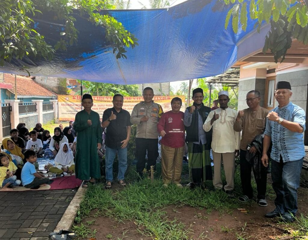 Juru Parkir di Promoya Bersama Baznas Cianjur Peduli Anak Yatim